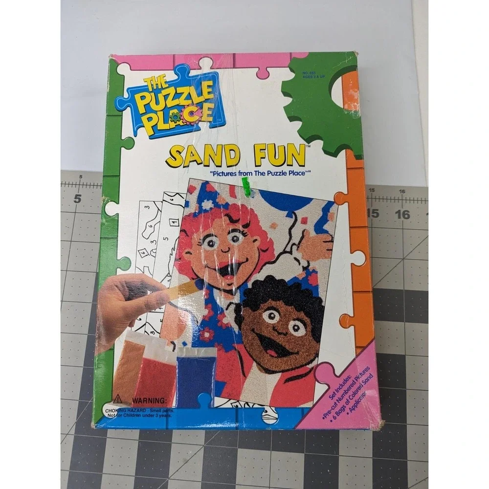 Colorforms The‎ Puzzle Place Sand Fun